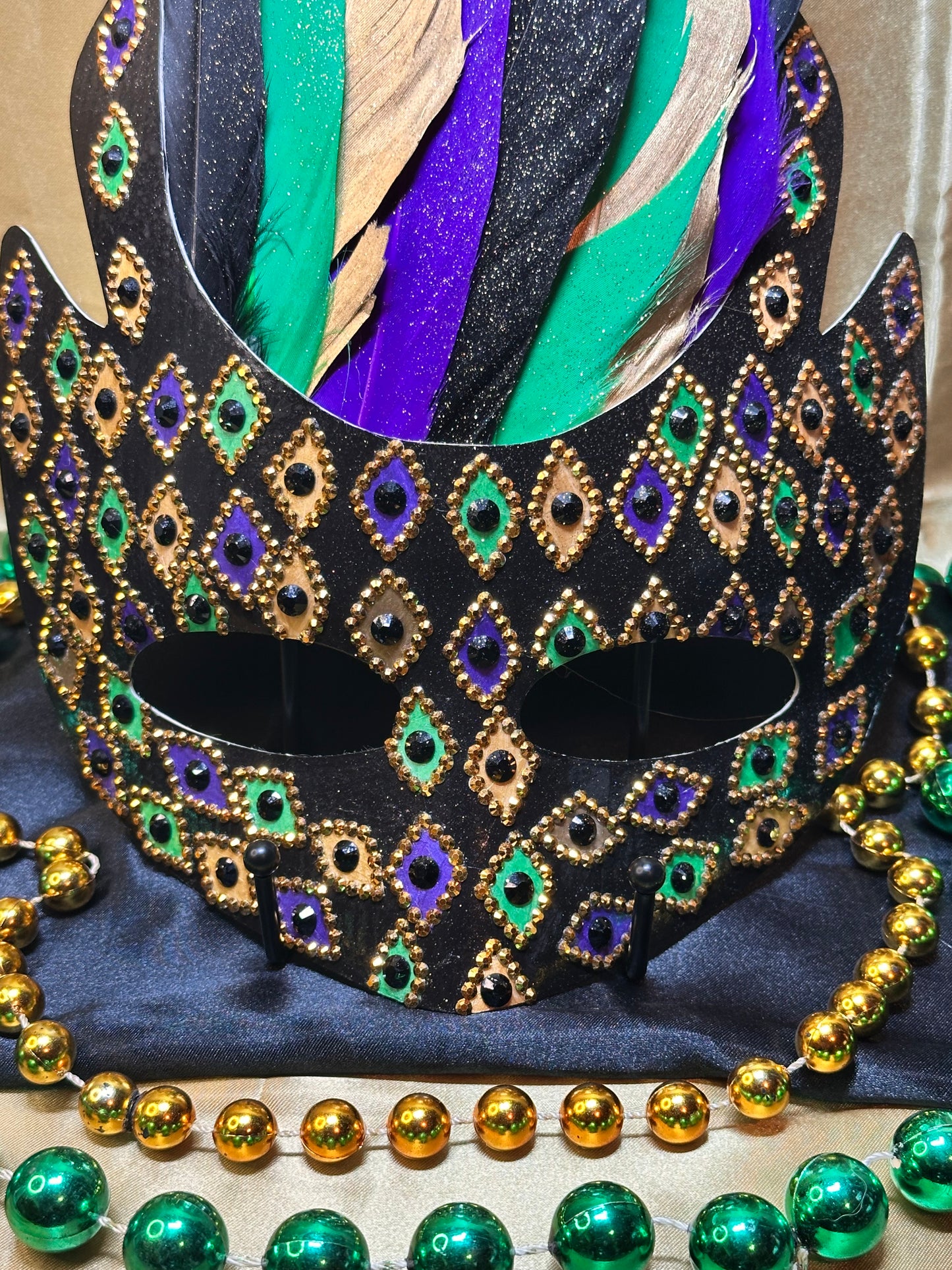 Masquerade mask: Mardi Gras Devilry