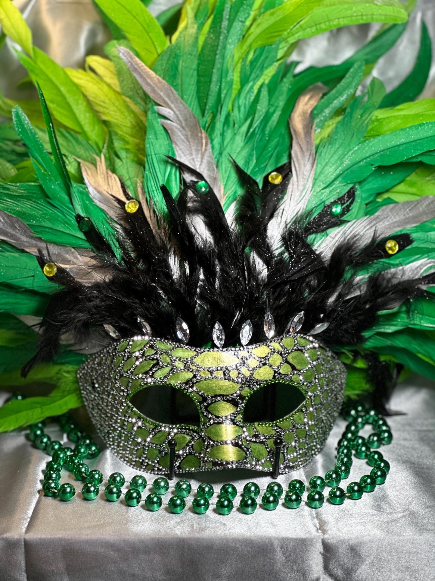 Vegas Style Feather Mask: Reptilian Home Decor