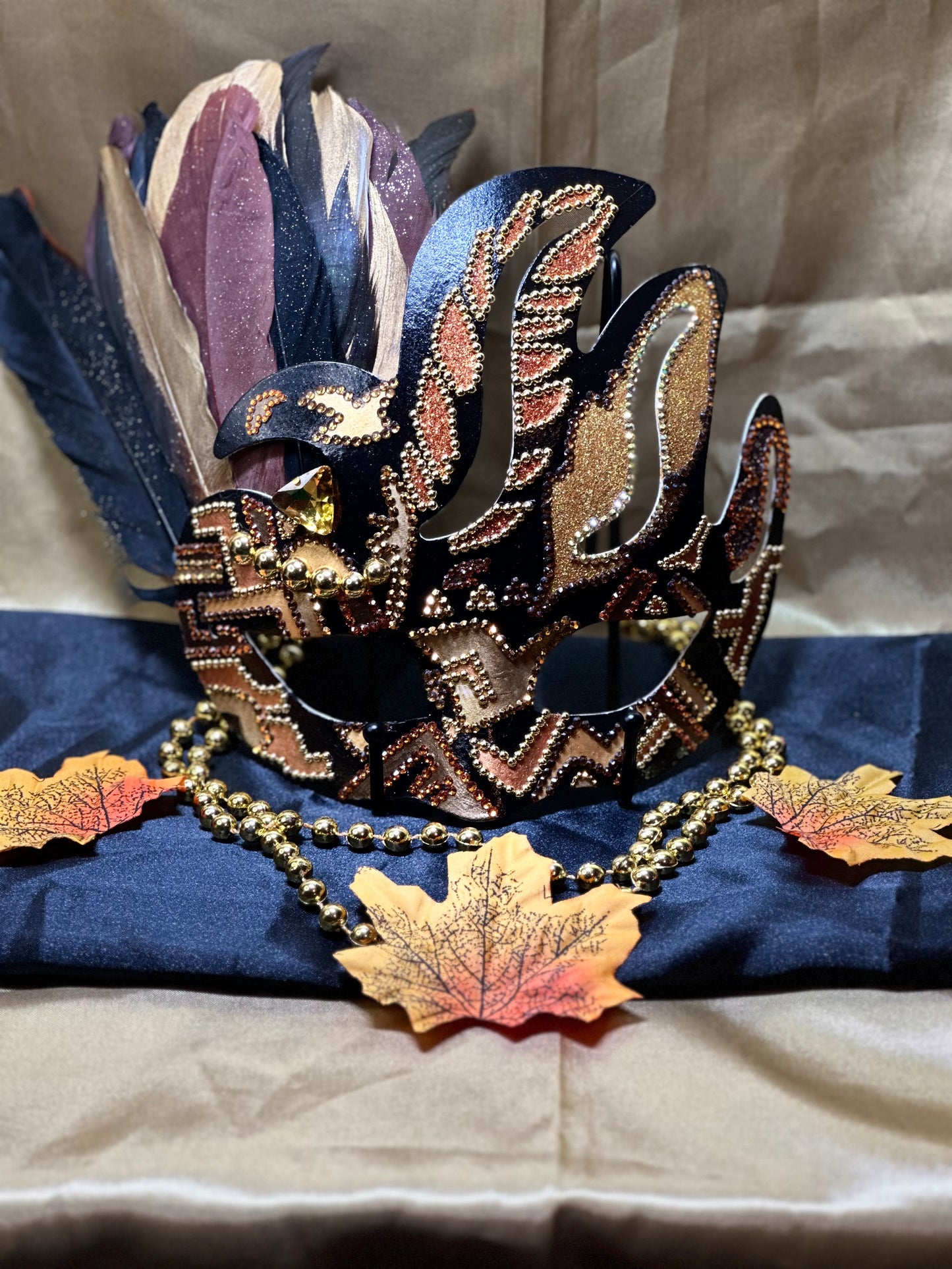 Feathered mask: Pocahontas