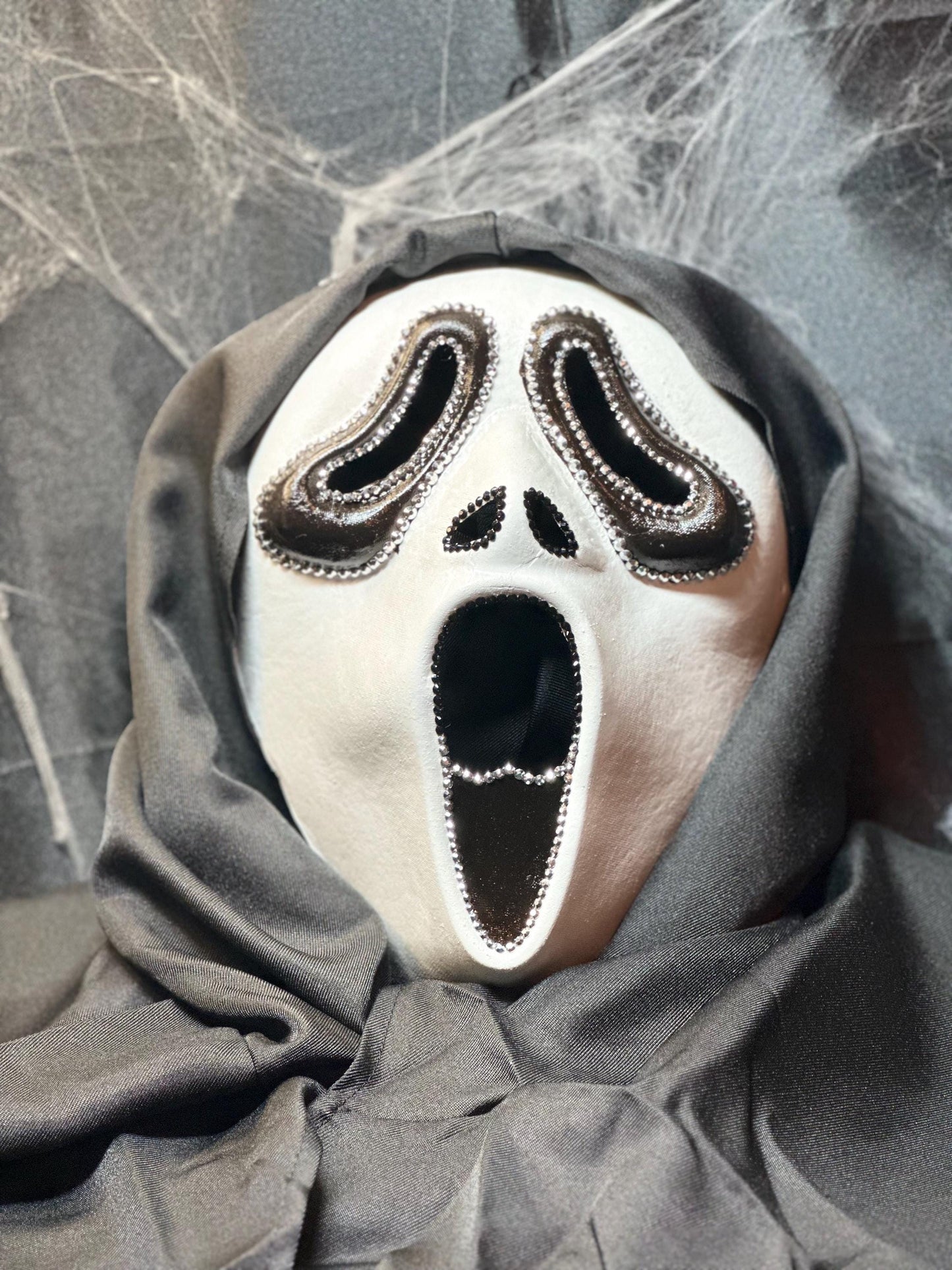 Hooded Scream Mask: Halloween Costume Prop