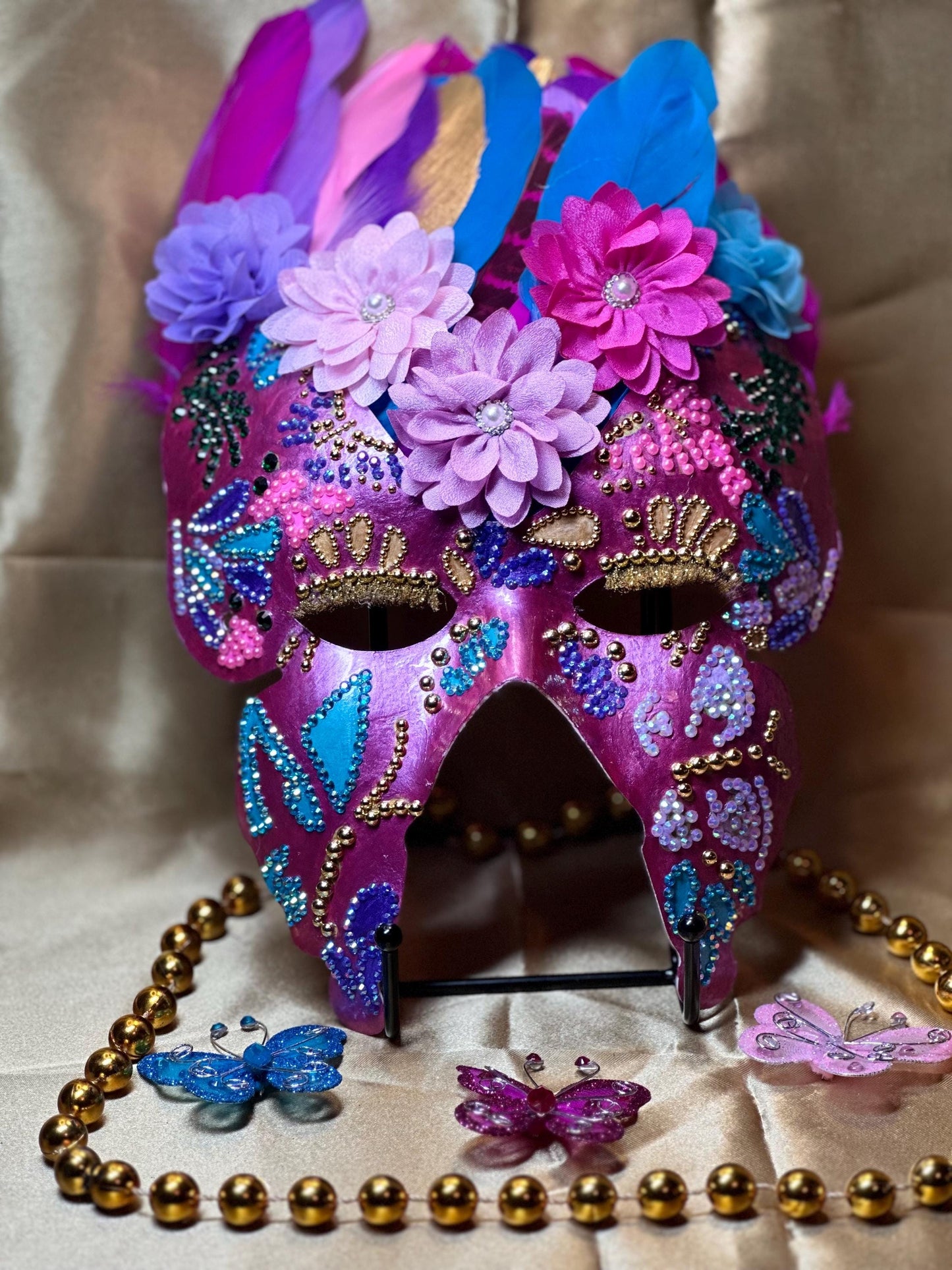Butterfly Aspirations Face Mask: Home Decor