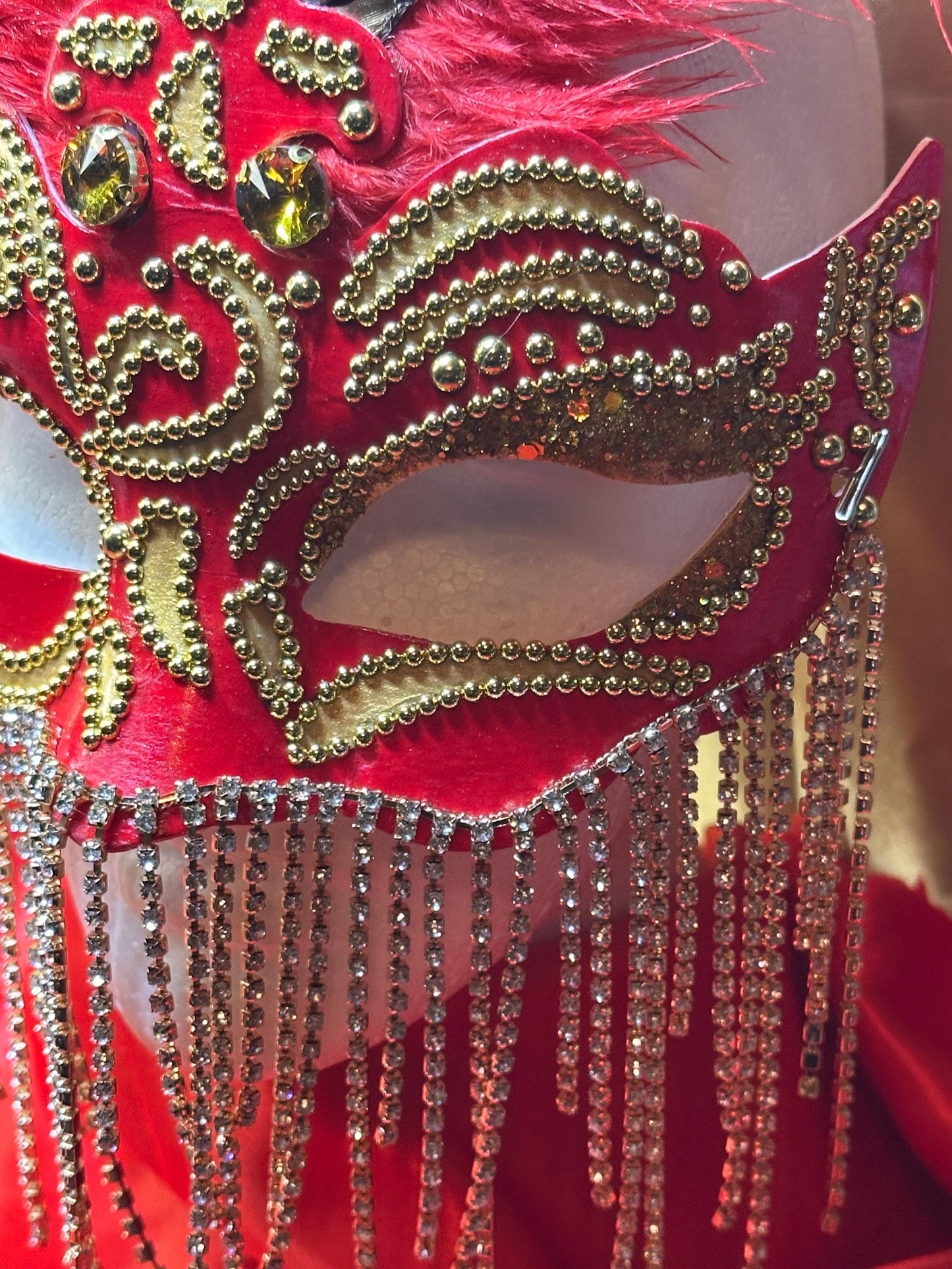 Royalty on Red: Feathered Masquerade Mask