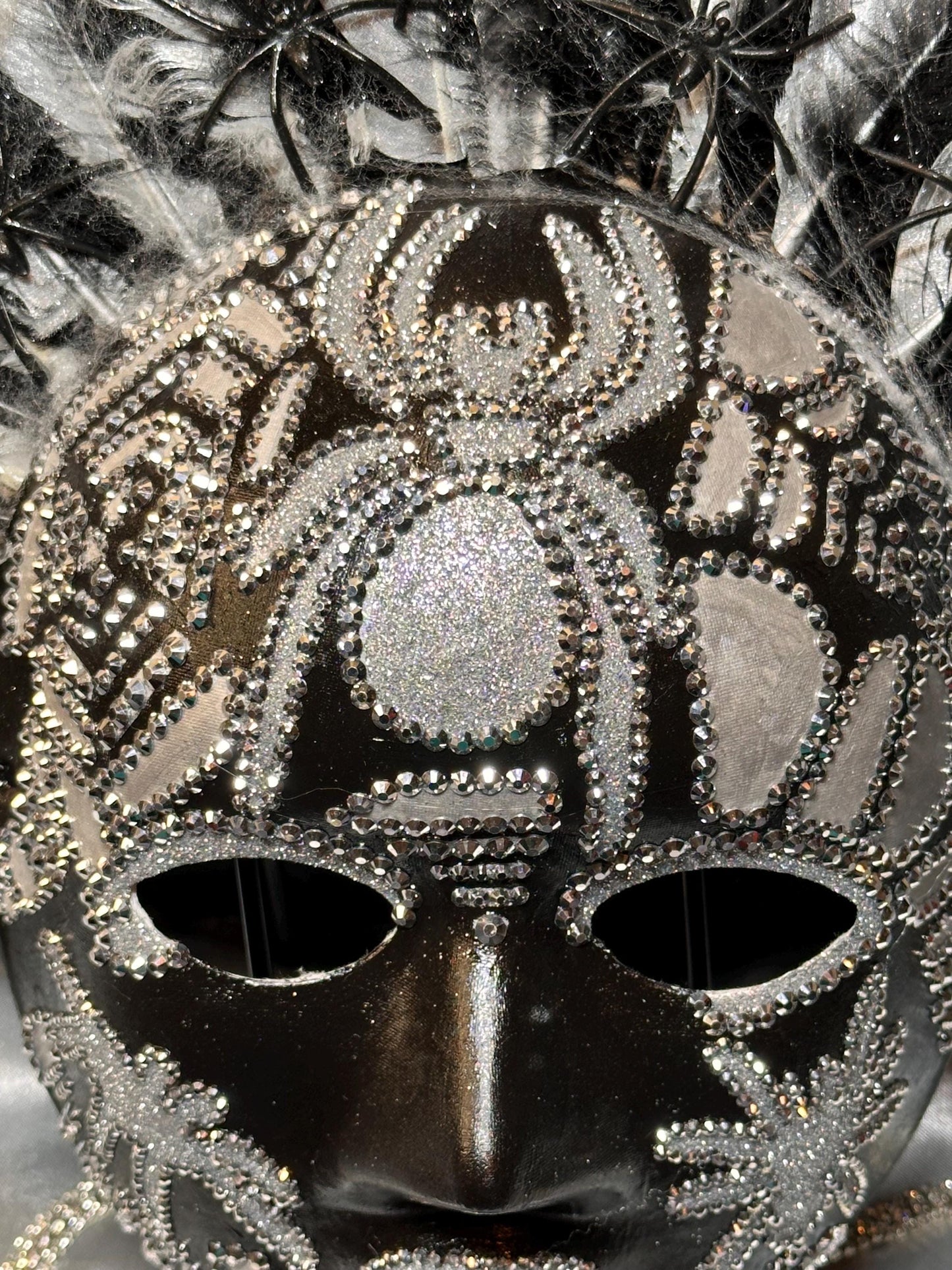 Black Widow Mask: Display Stand, Optional Hat Topper