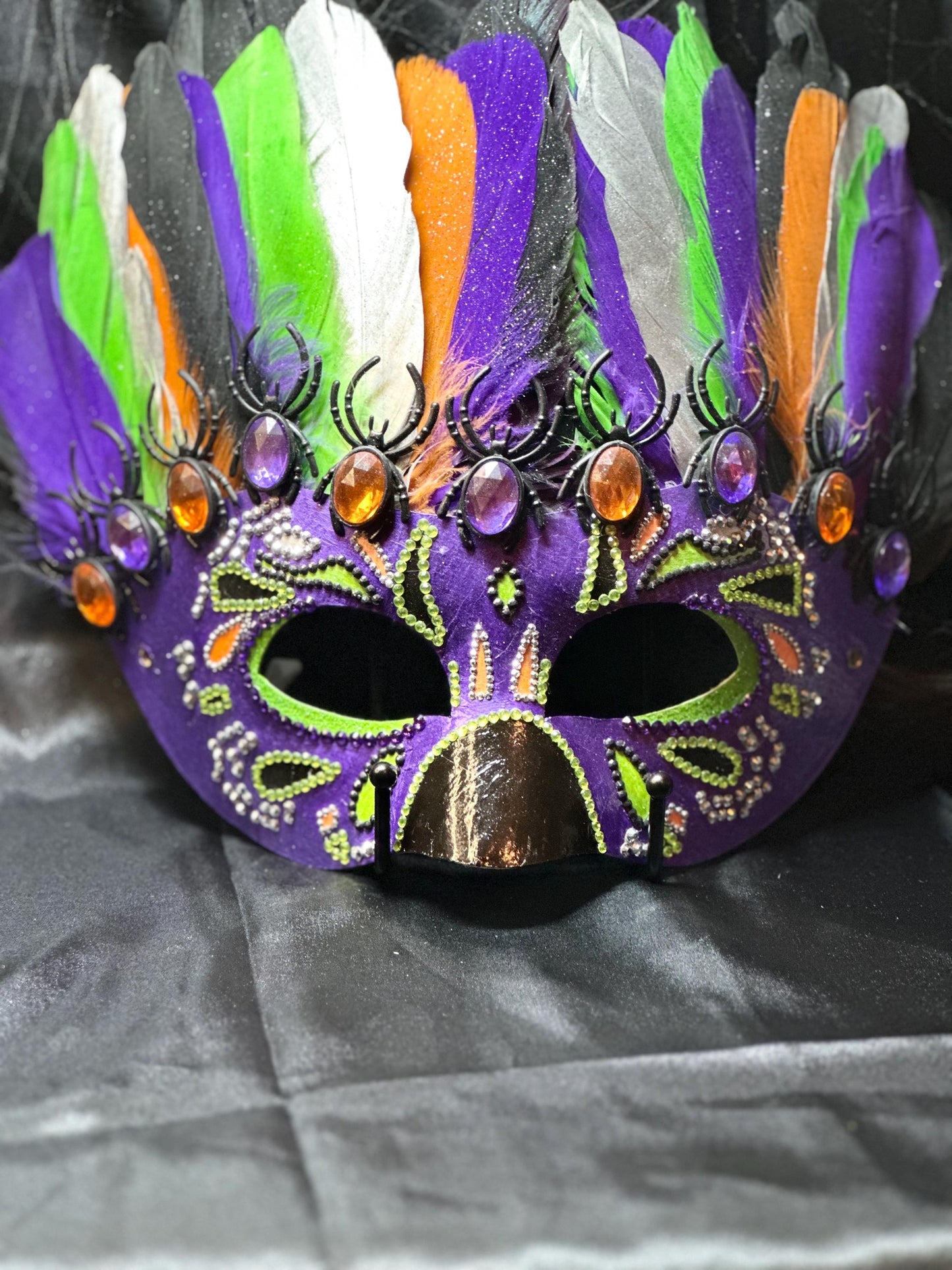 Bewitchingly Boo-tiful Mask