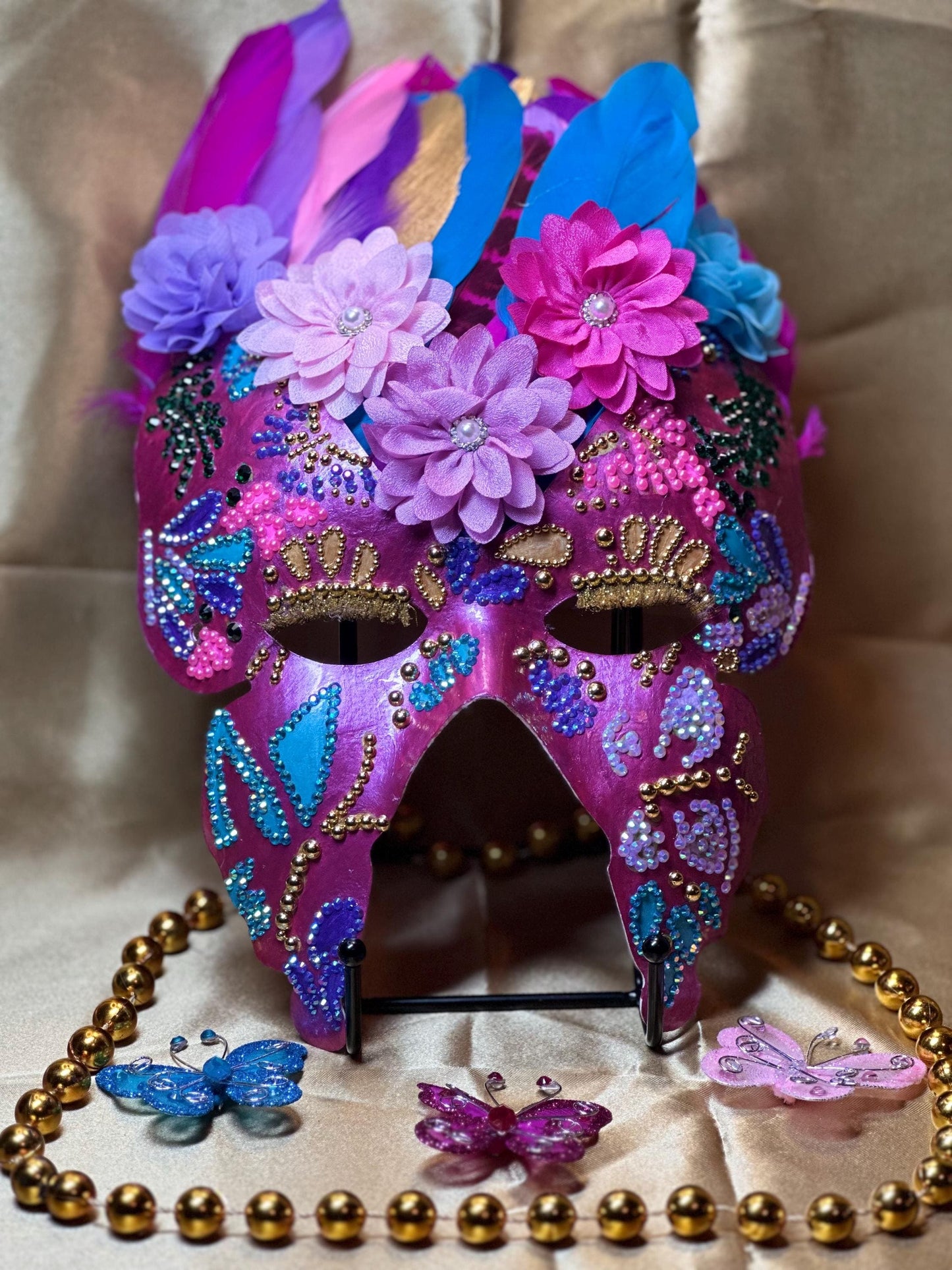 Butterfly Aspirations Face Mask: Home Decor