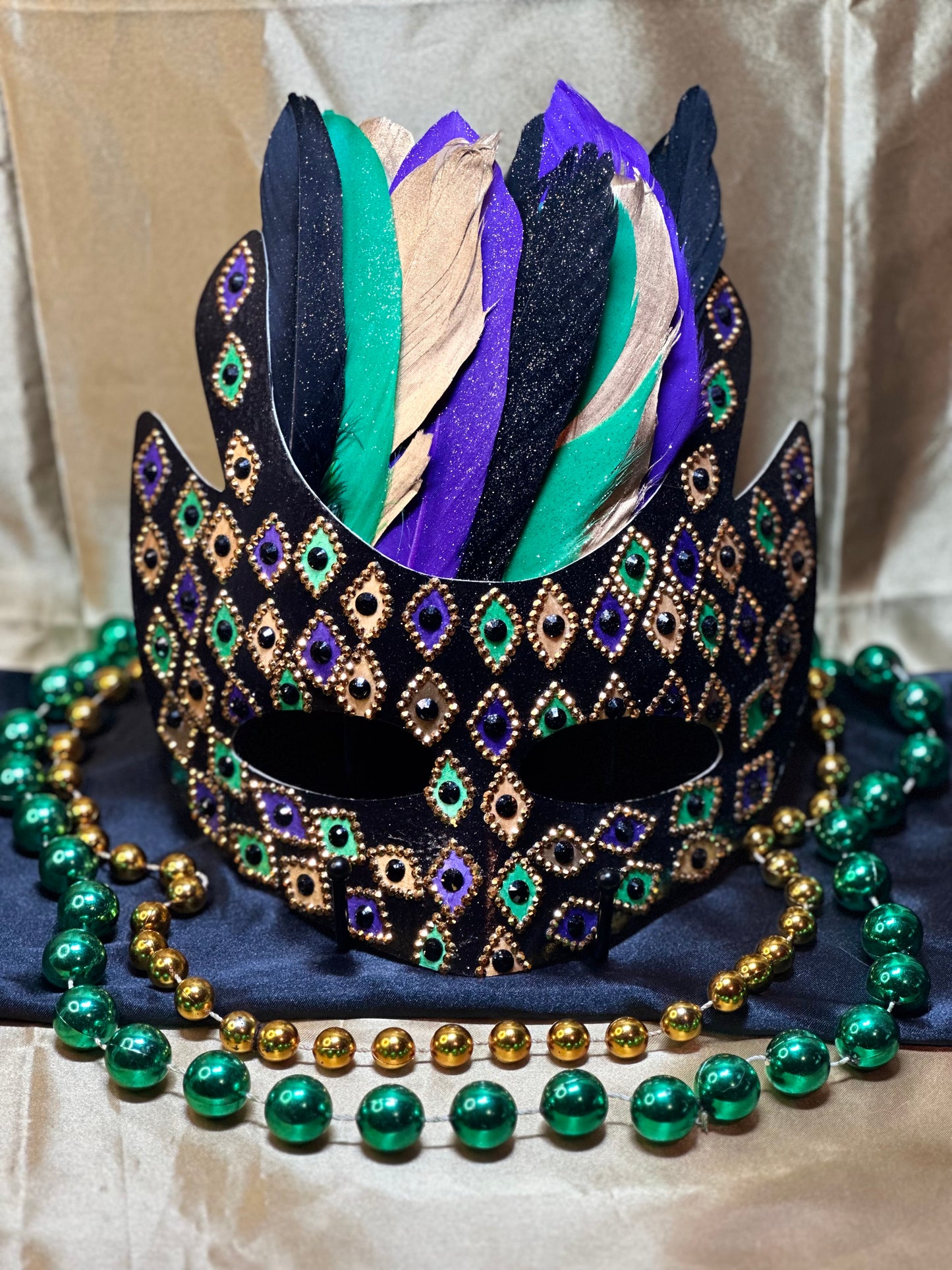 Masquerade mask: Mardi Gras Devilry