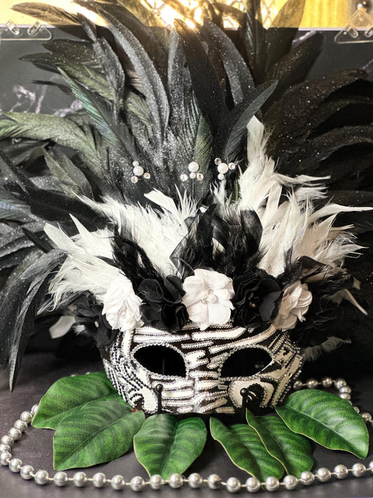 Vegas Style Zebra Mask: Feathered Home Decor