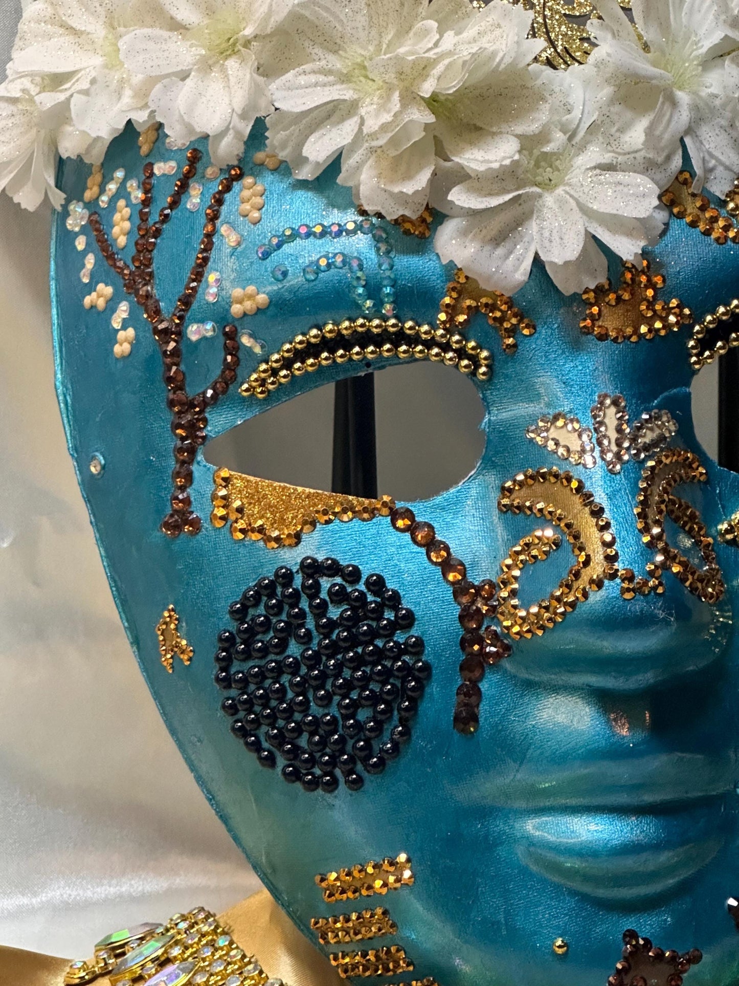 Oriental Expressions: Home Decor