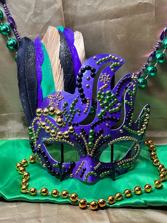 Masquerade mask: Mardi Gras Flowery
