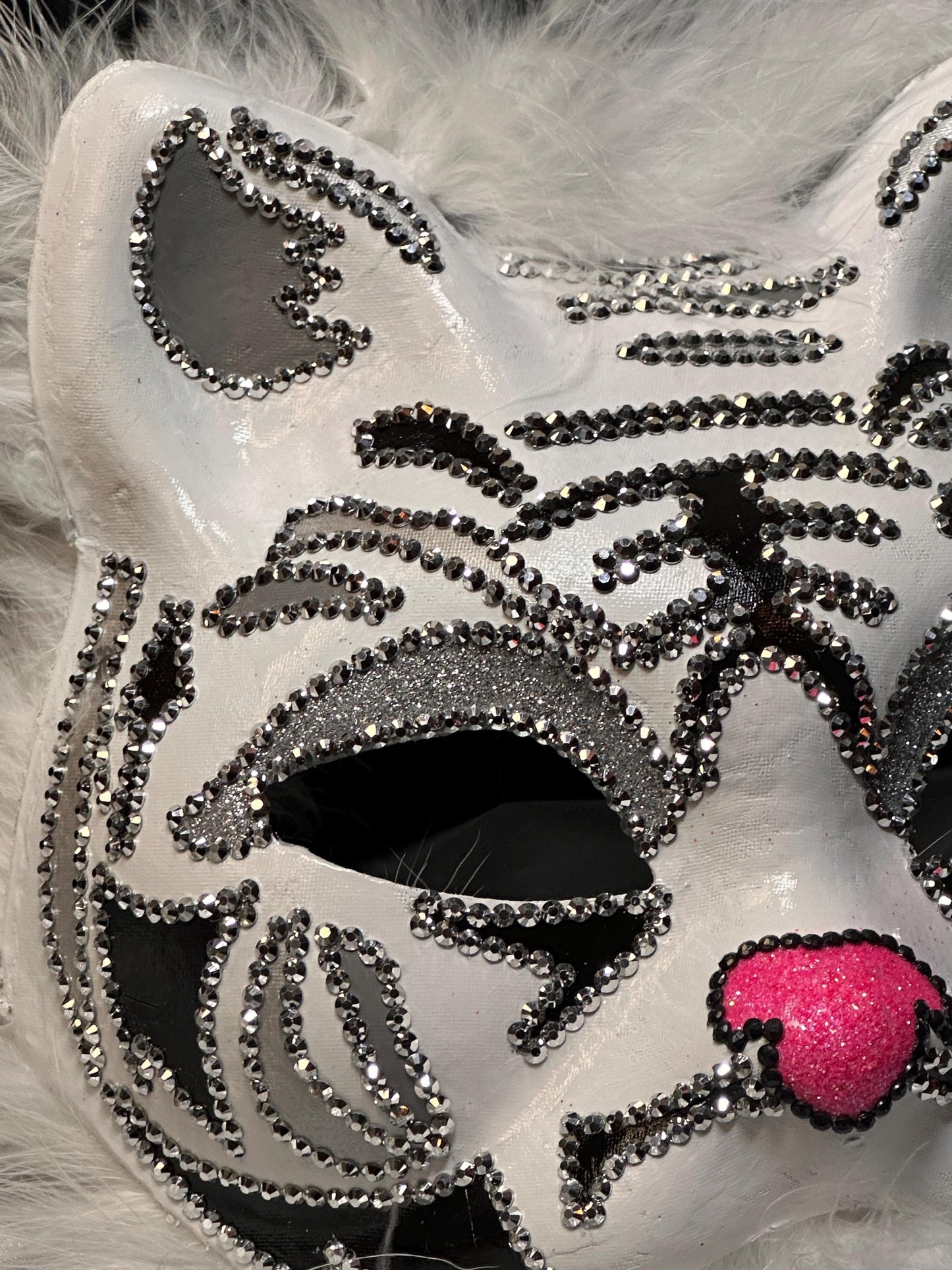 Masquerade mask: Siberian snow tiger