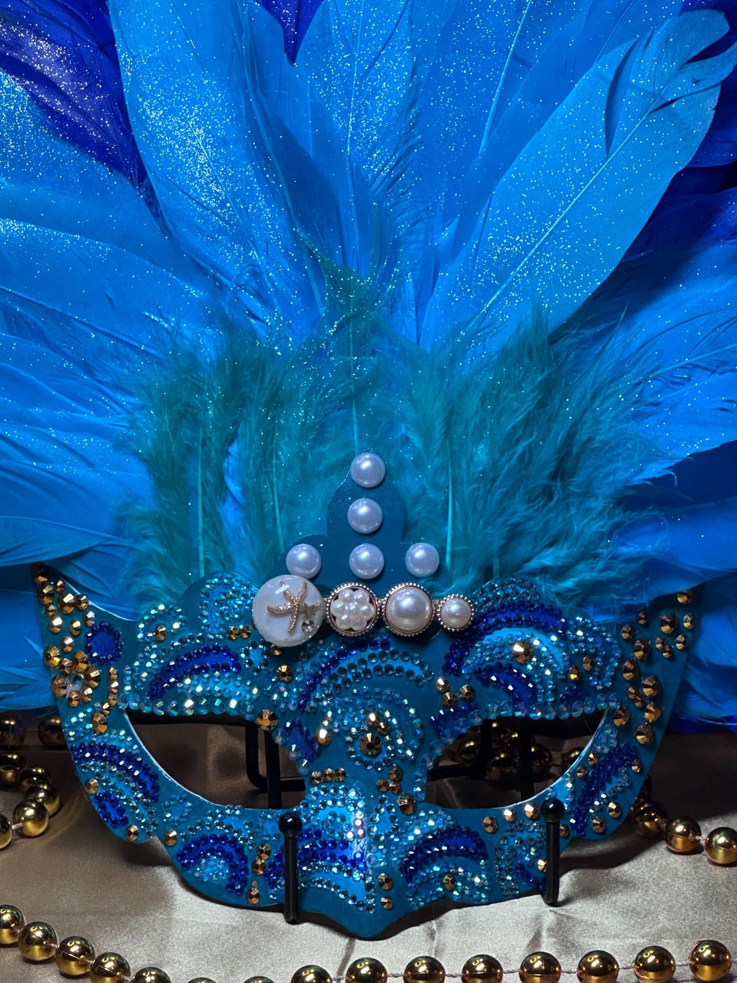 Vegas Style Mask: Beaded Feather Masquerade Mask