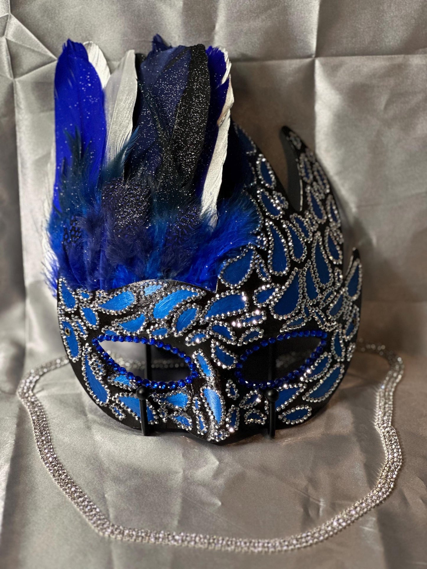 Midnight Rain Mask: Feathered Rhinestone Masquerade Mask