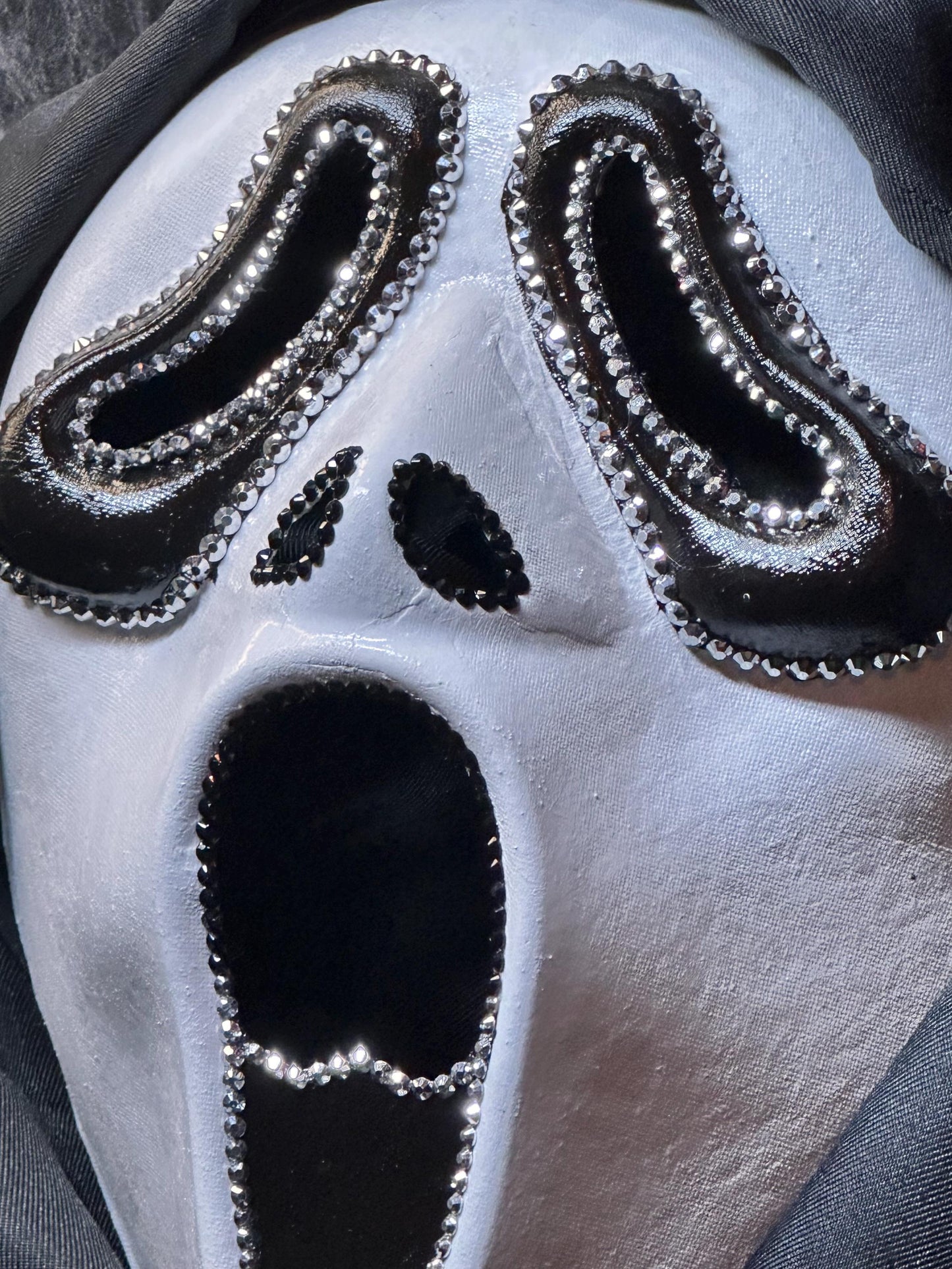 Hooded Scream Mask: Halloween Costume Prop