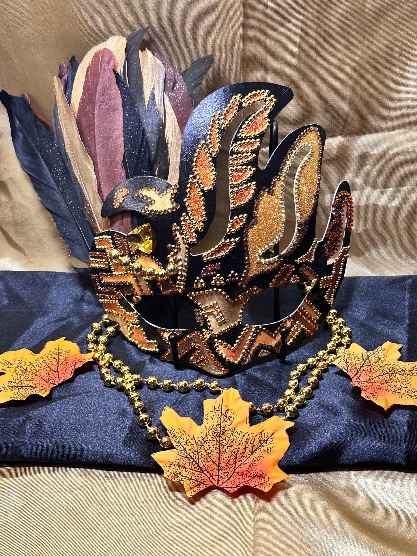 Feathered mask: Pocahontas