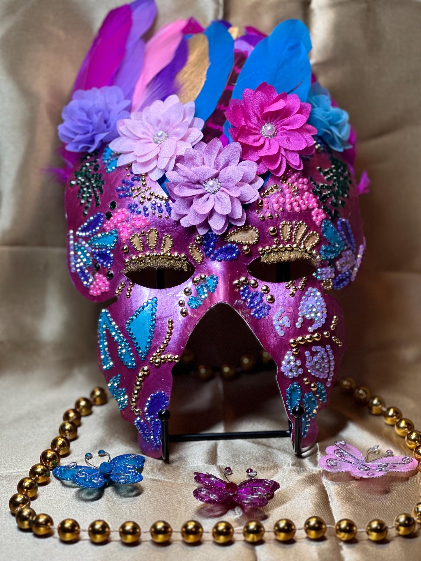Butterfly Aspirations Face Mask: Home Decor