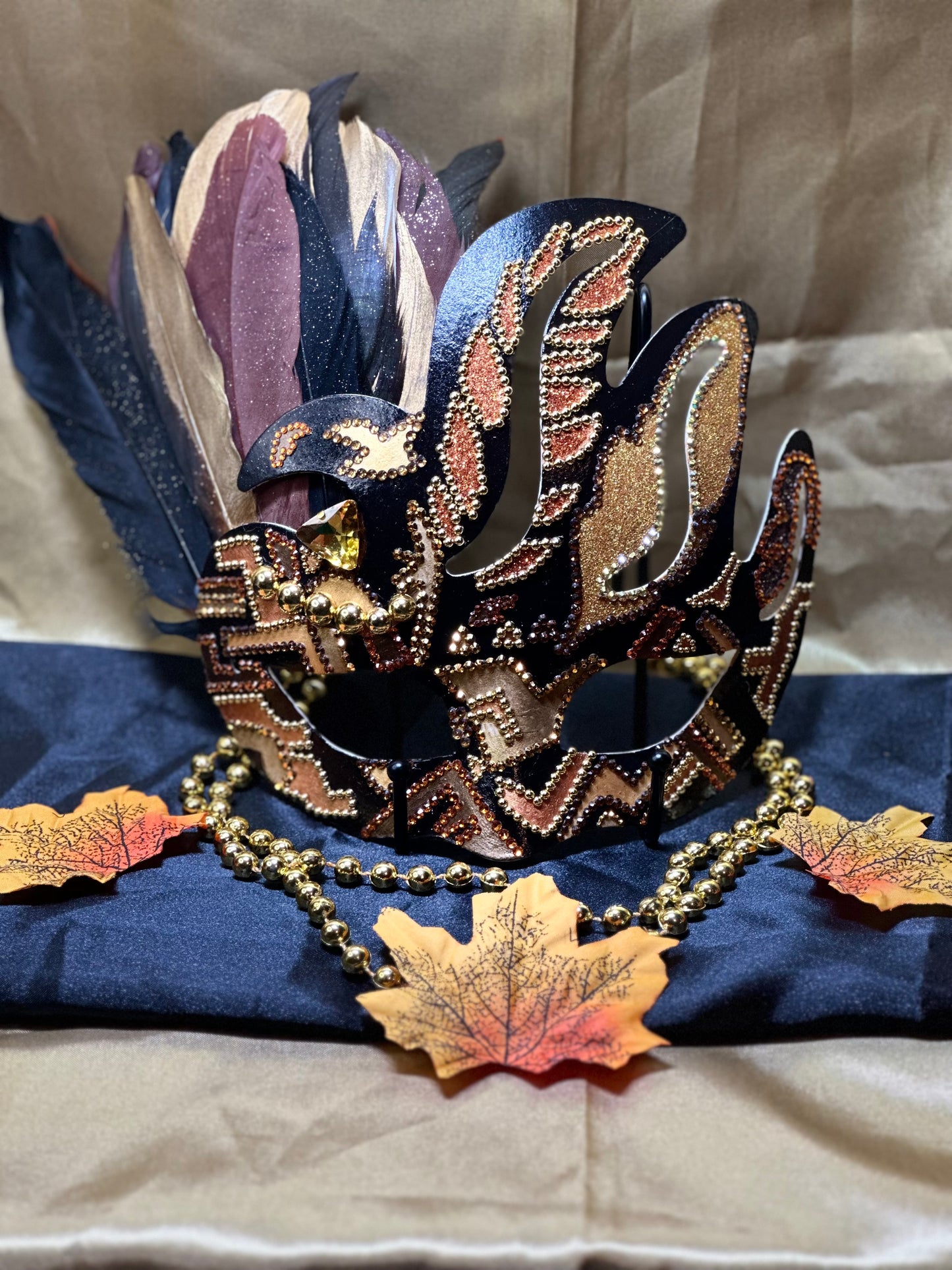 Feathered mask: Pocahontas