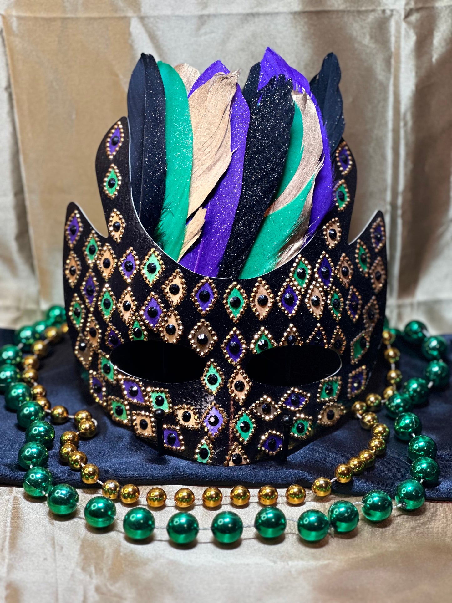 Masquerade mask: Mardi Gras Devilry