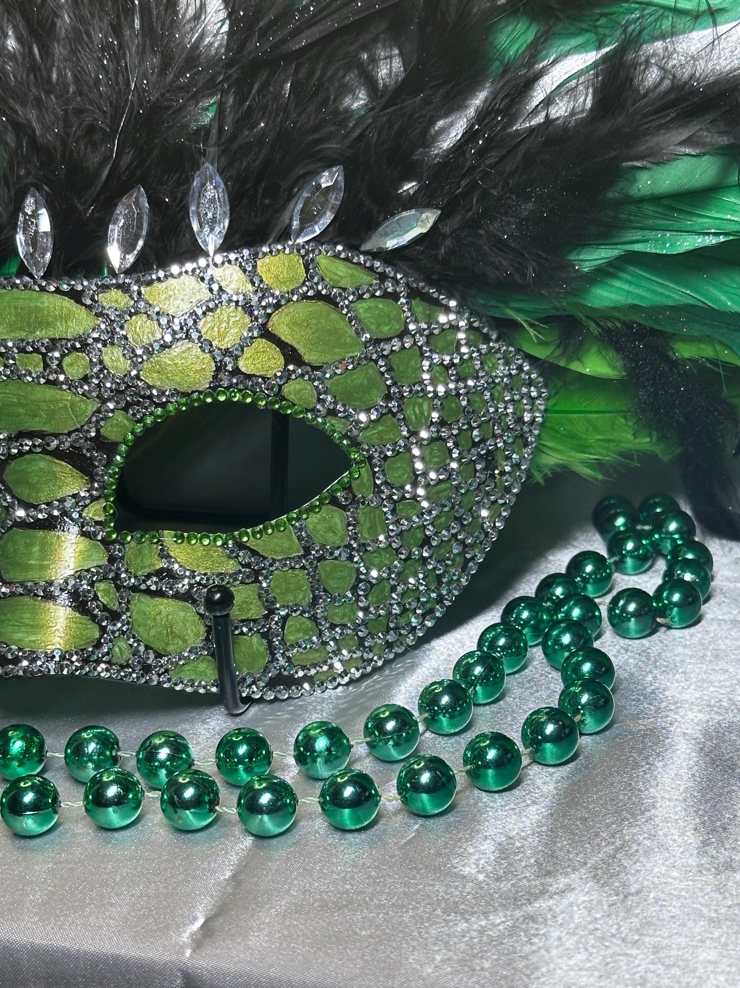 Vegas Style Feather Mask: Reptilian Home Decor