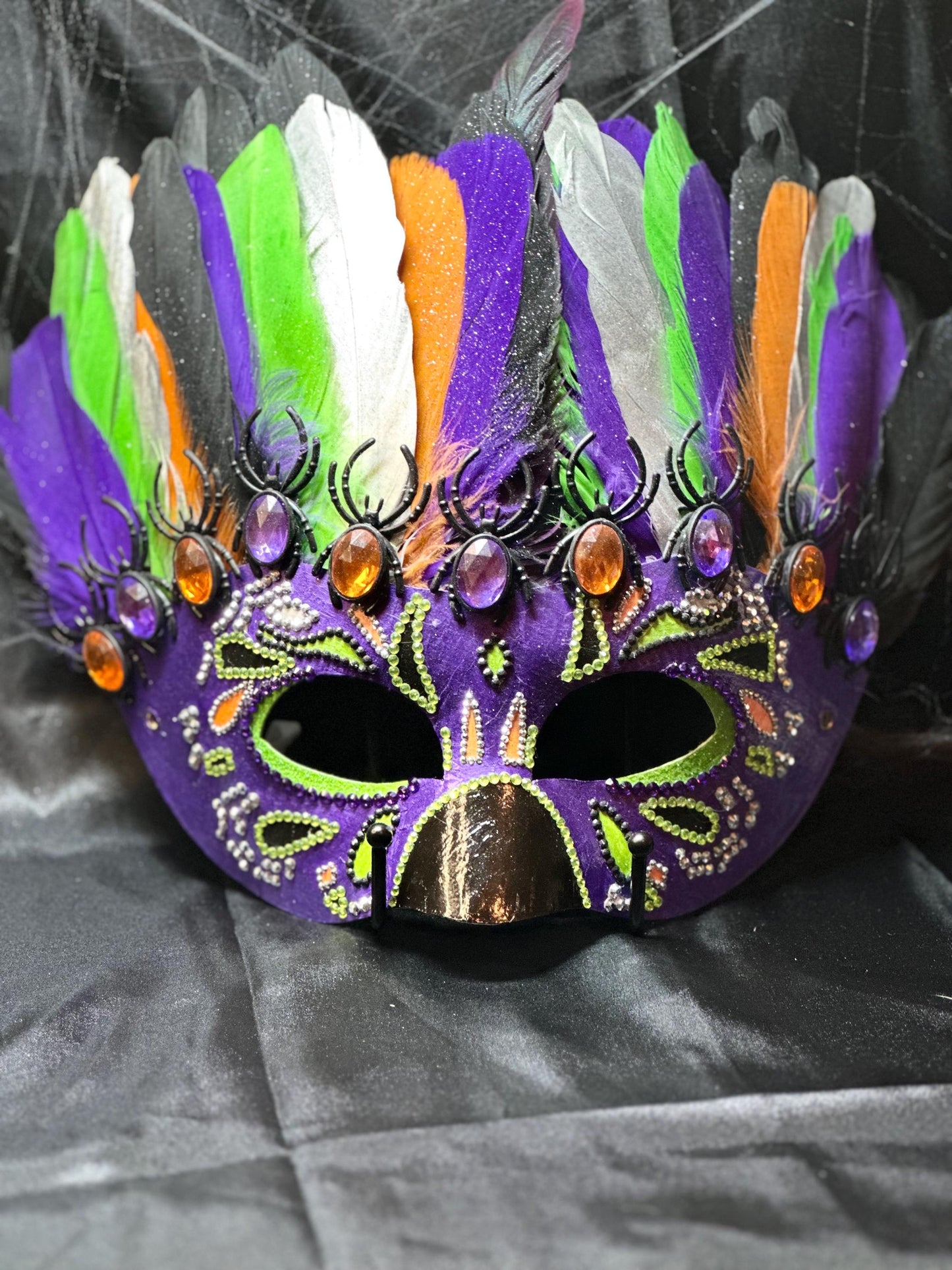 Bewitchingly Boo-tiful Mask