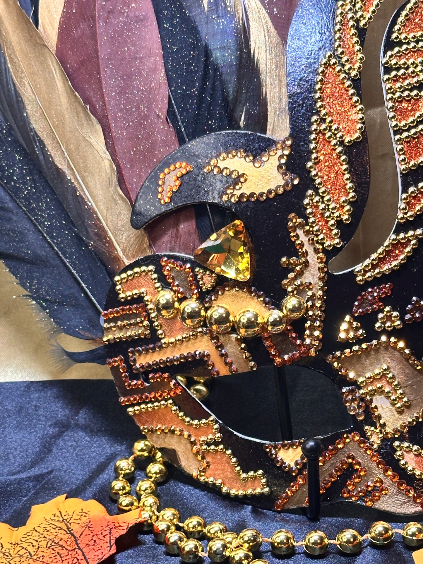 Feathered mask: Pocahontas