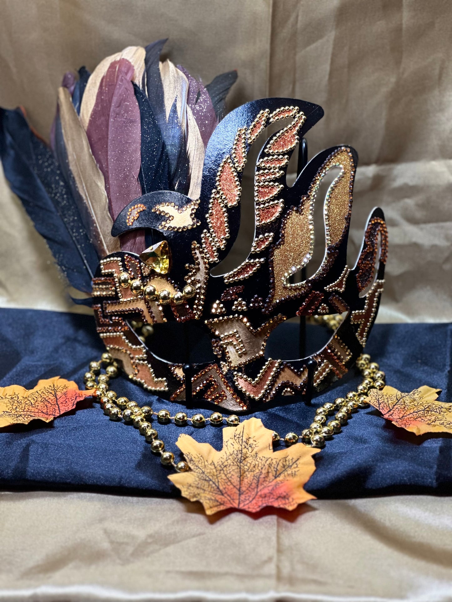 Feathered mask: Pocahontas