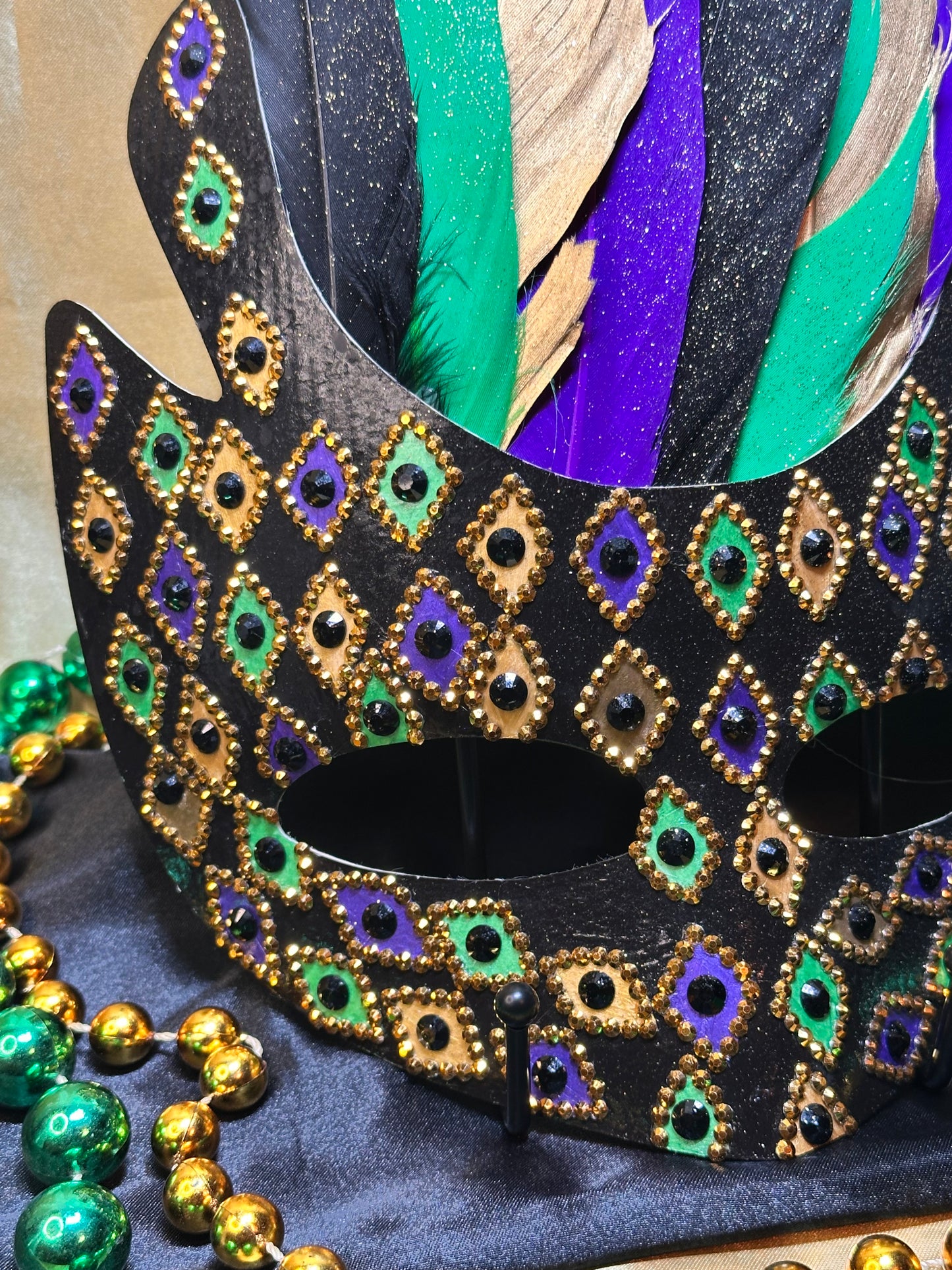 Masquerade mask: Mardi Gras Devilry
