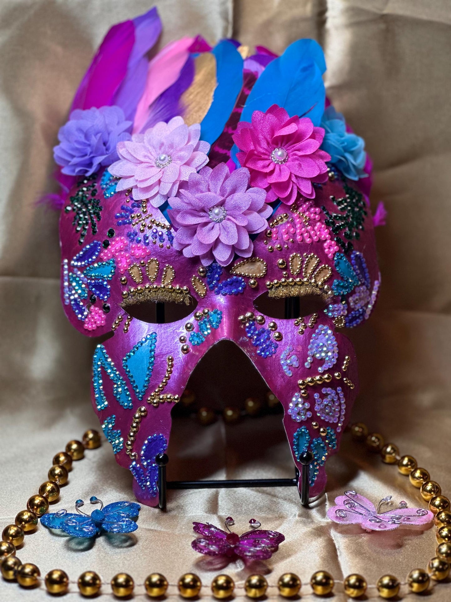 Butterfly Aspirations Face Mask: Home Decor