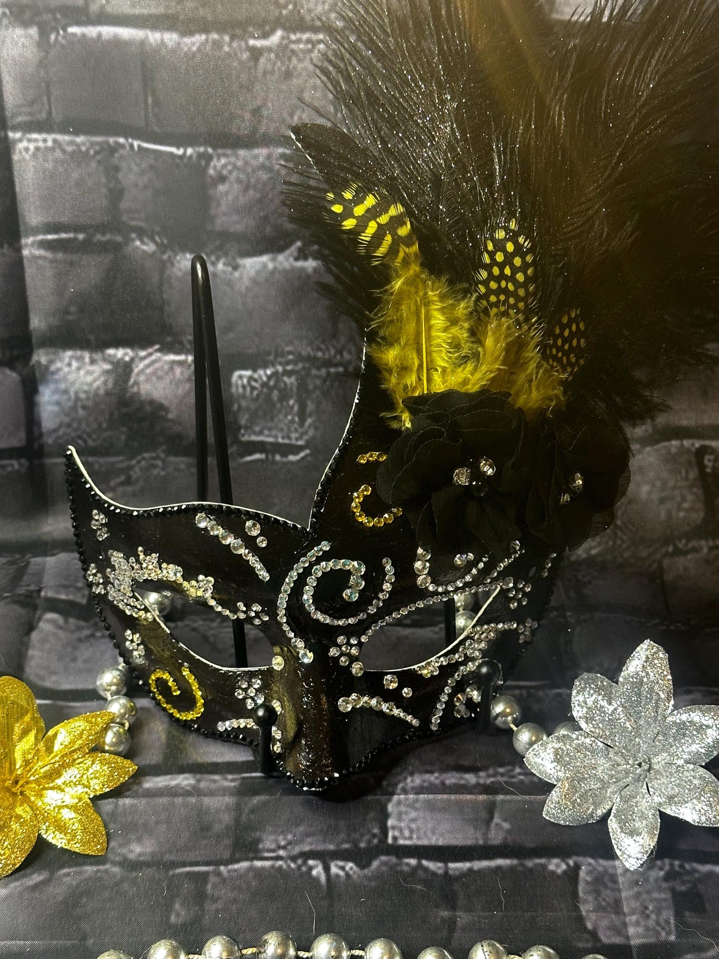 Black Feathered Masquerade Mask: Classy Divine