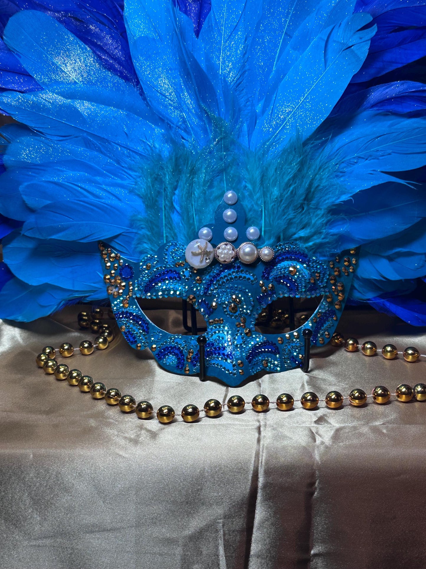 Vegas Style Mask: Beaded Feather Masquerade Mask