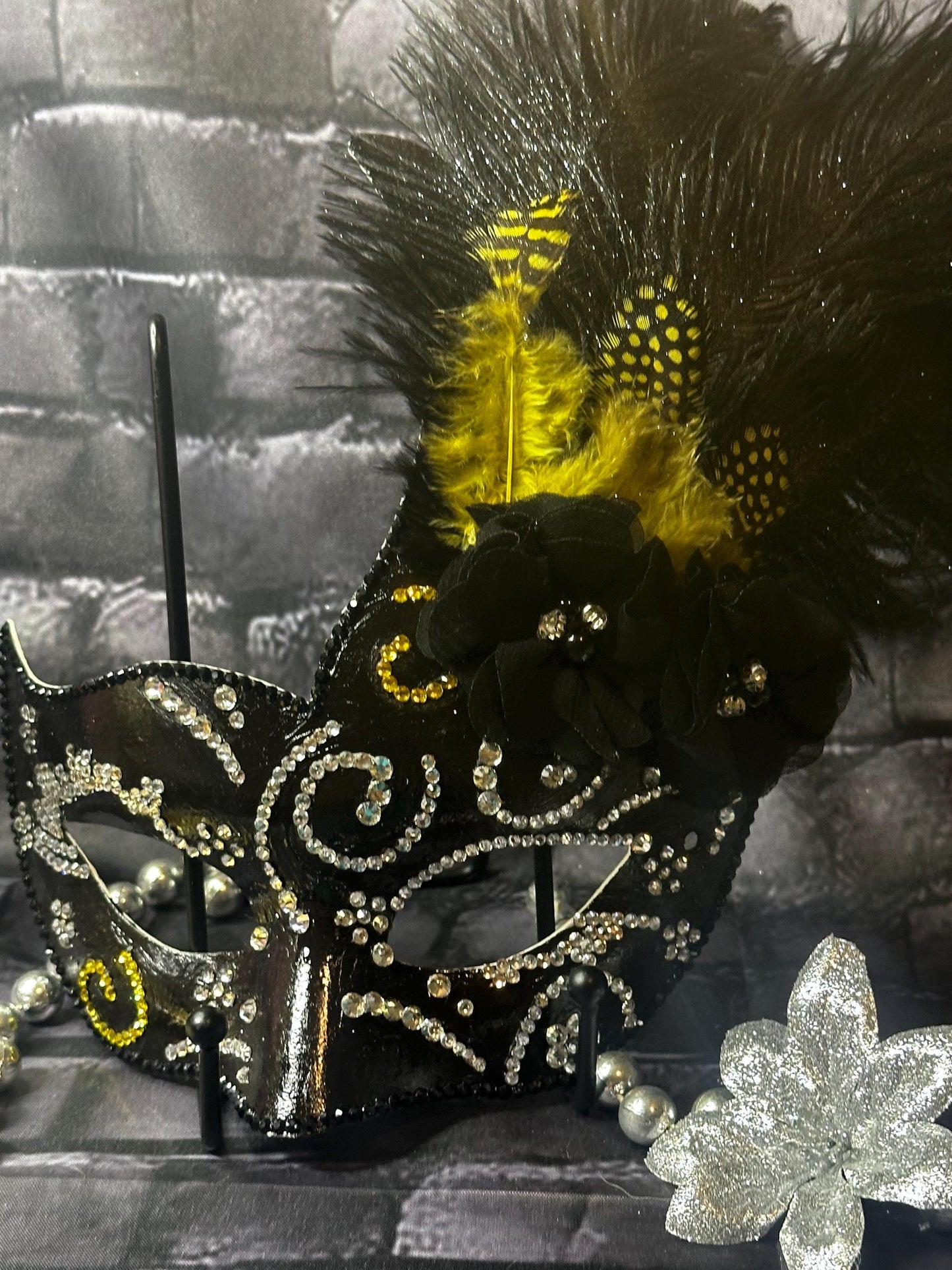 Black Feathered Masquerade Mask: Classy Divine