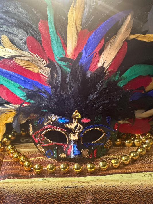 Egyptian Hieroglyphics Vegas Mask: Feathered