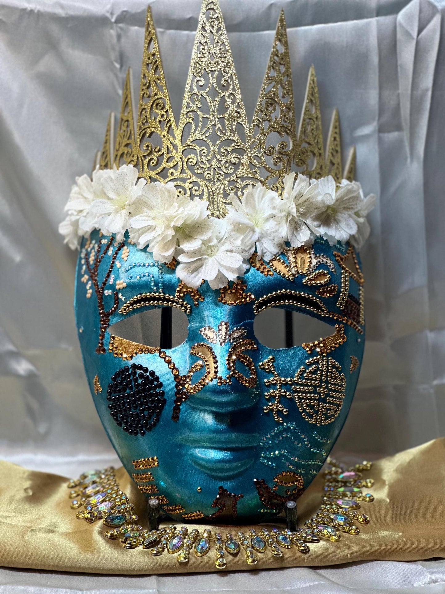 Oriental Expressions: Home Decor