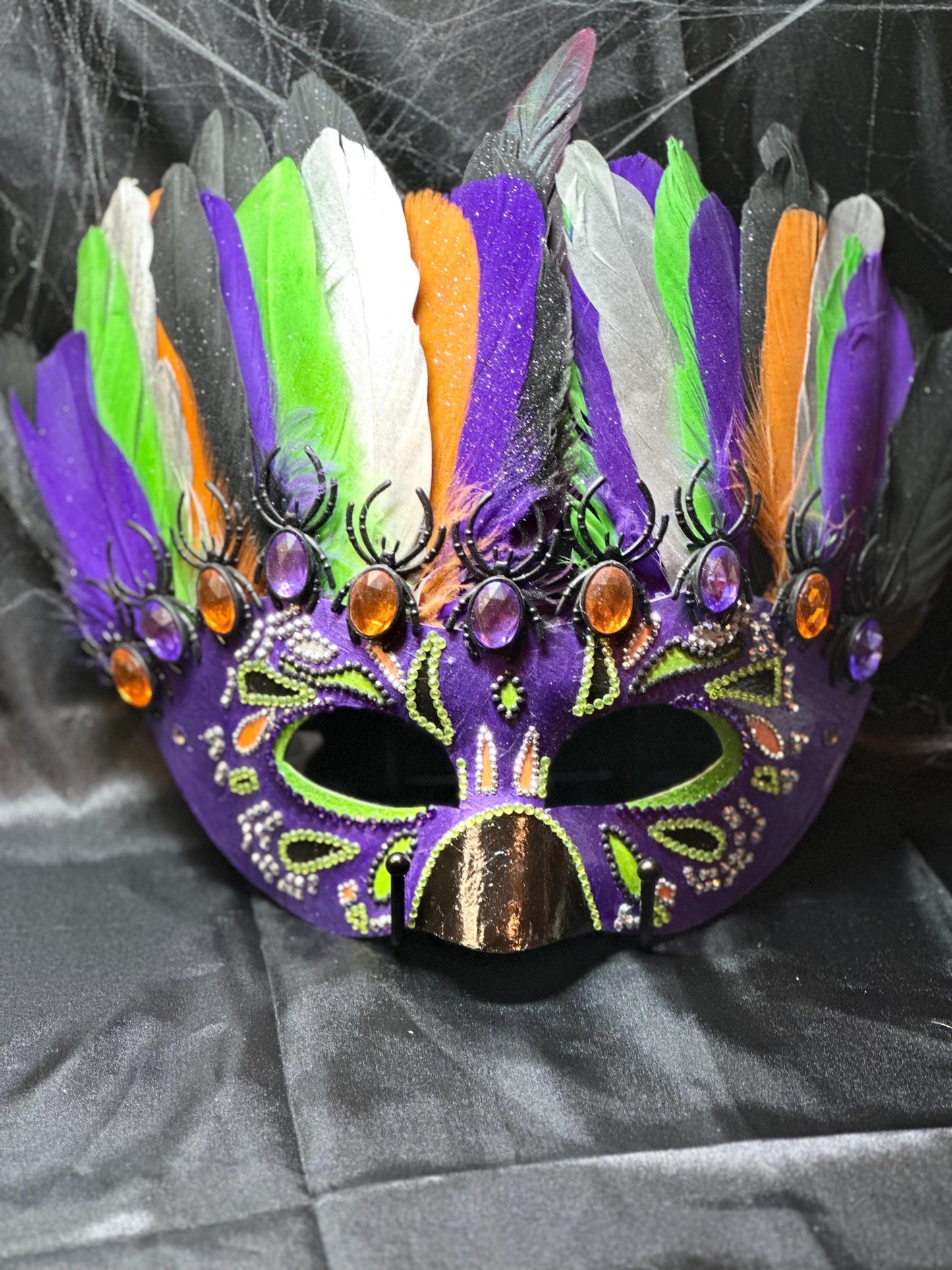 Bewitchingly Boo-tiful Mask