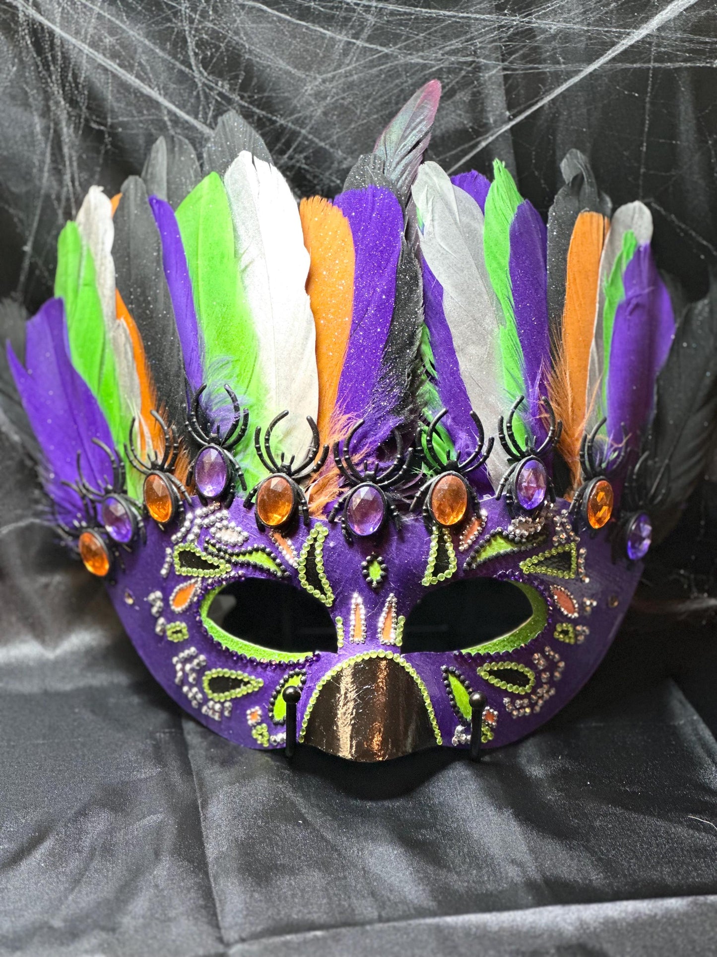 Bewitchingly Boo-tiful Mask