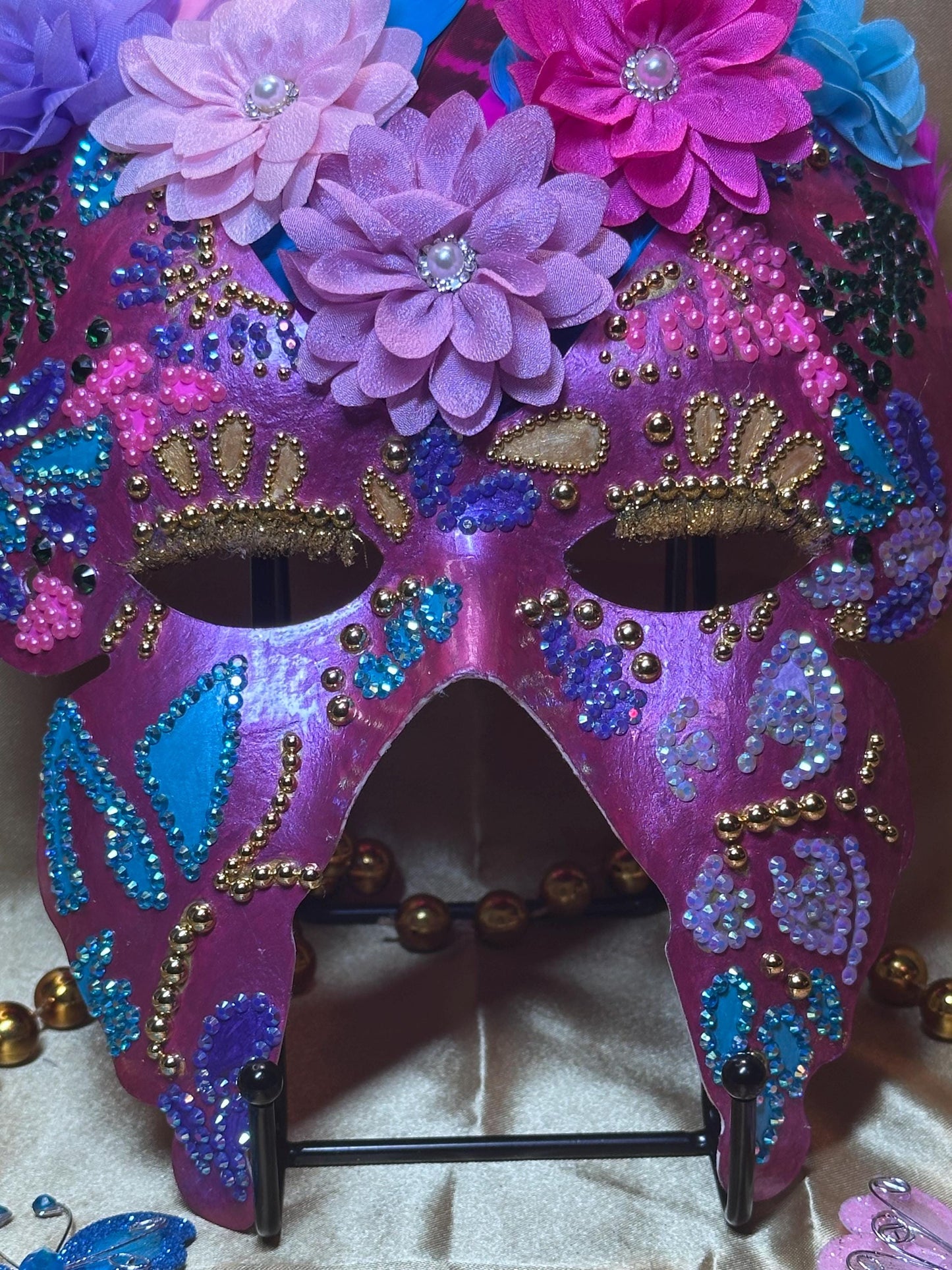 Butterfly Aspirations Face Mask: Home Decor