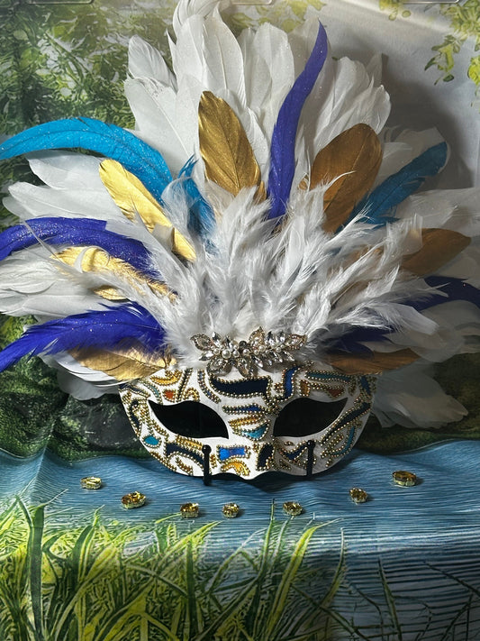 Vegas Style Feather Mask: Home Decor or Masquerade