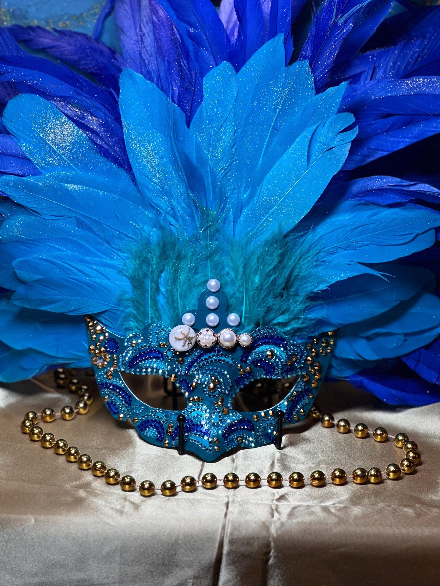 Vegas Style Mask: Beaded Feather Masquerade Mask