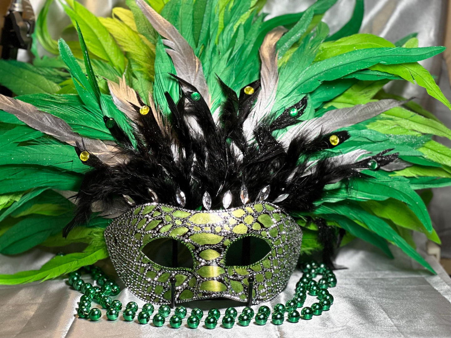 Vegas Style Feather Mask: Reptilian Home Decor