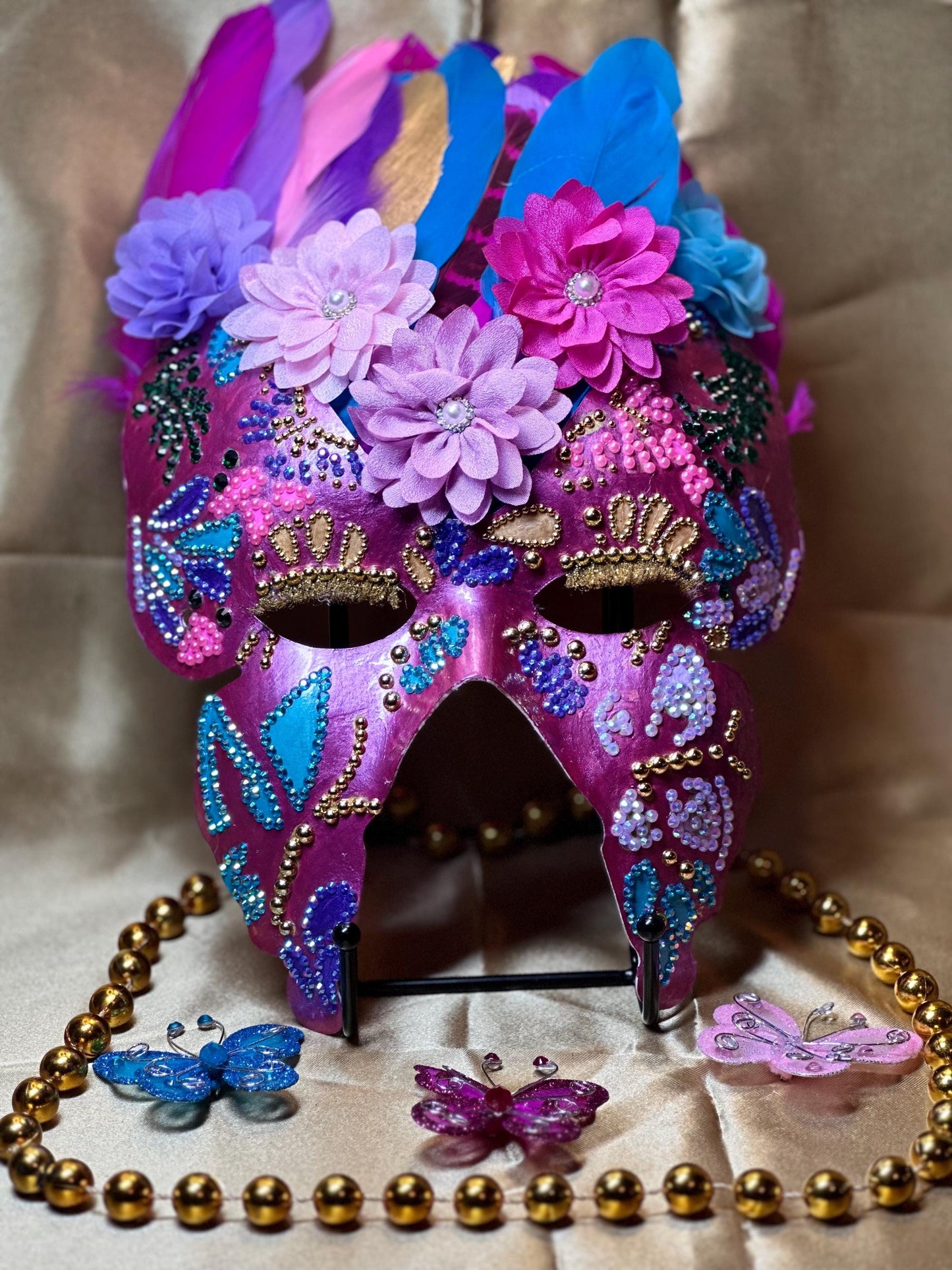 Butterfly Aspirations Face Mask: Home Decor