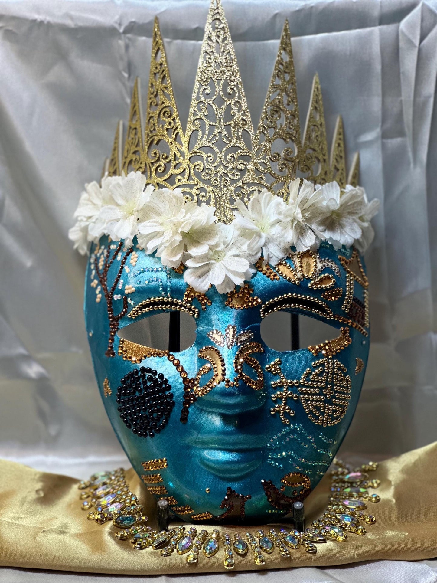 Oriental Expressions: Home Decor