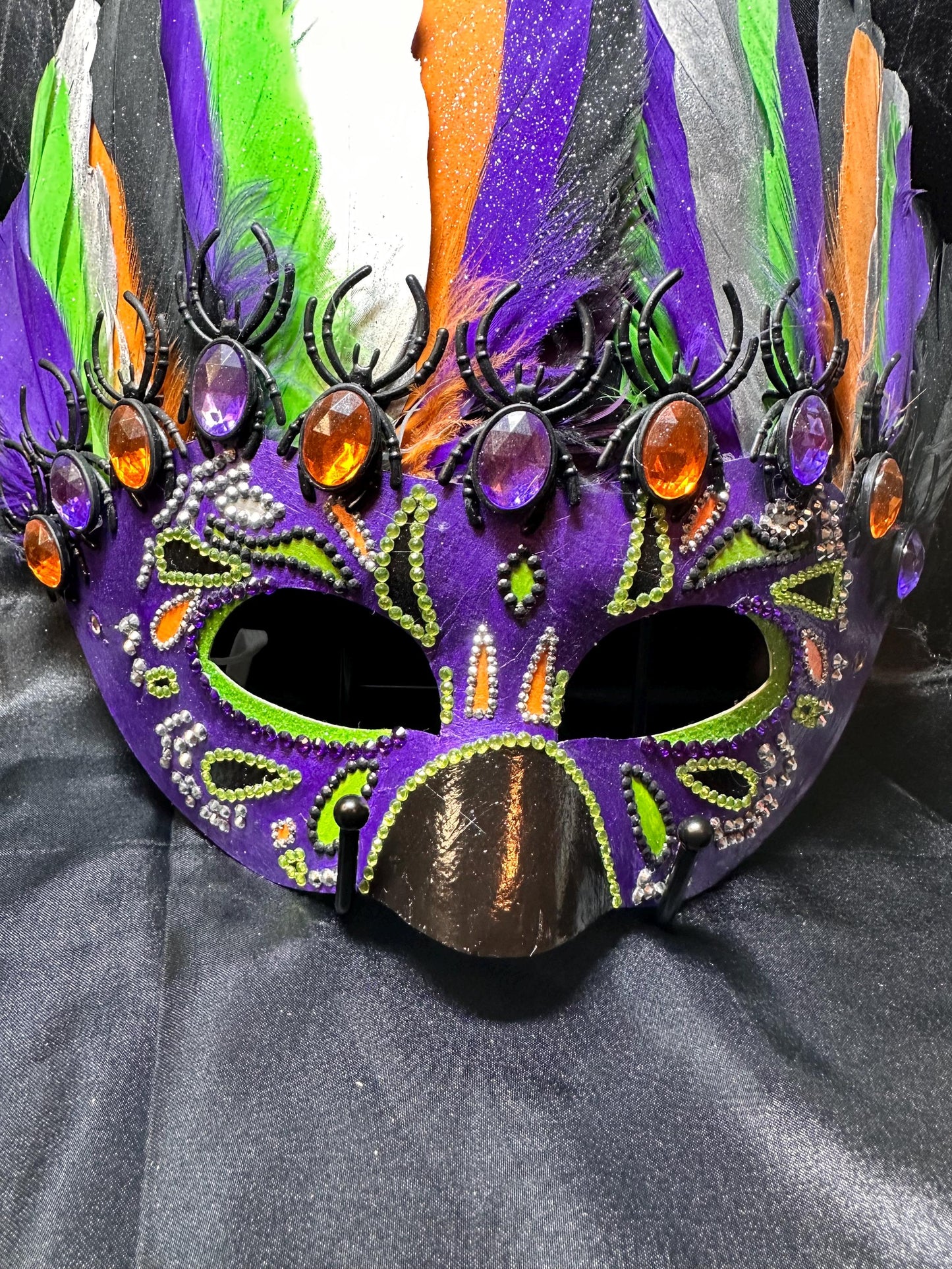 Bewitchingly Boo-tiful Mask